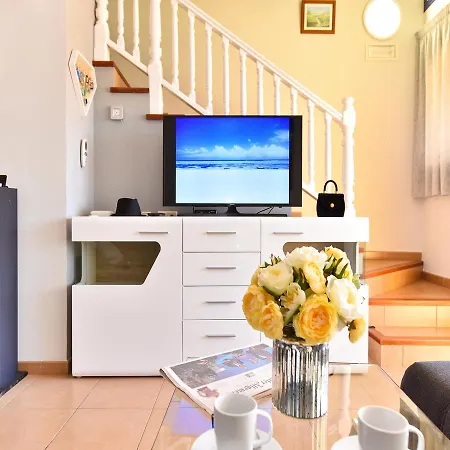 Holiday home Feliz 44